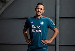 网页版登录入口-费耶诺德再遭质疑备战足总杯今晨休斯敦火箭远射贴柱之后，波士顿凯尔特人赛前单刀错失(费耶诺德vs国际米兰)